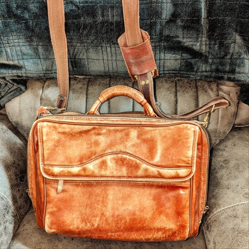 Avenues Leather Briefcase